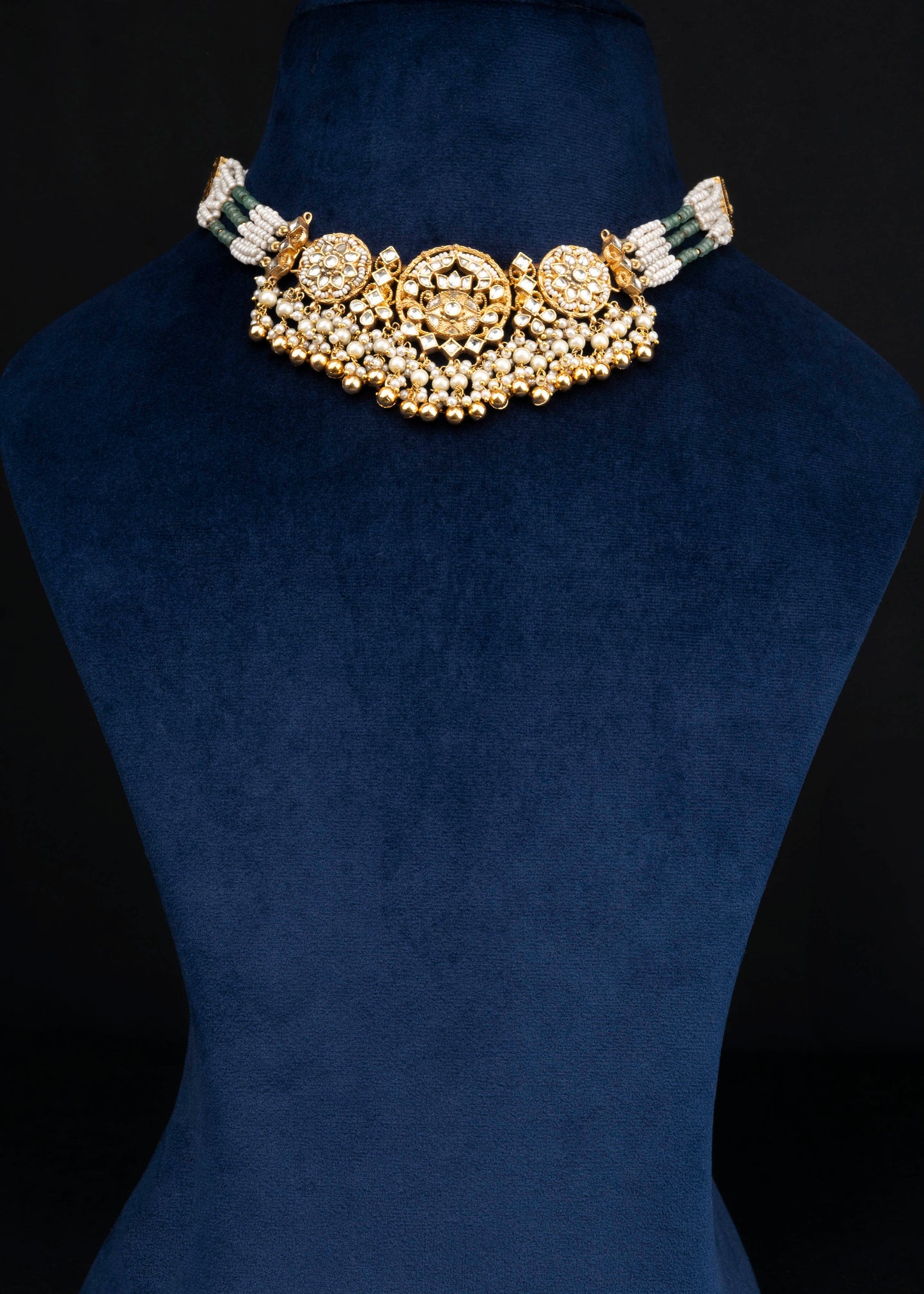 White Jadau Necklace Set