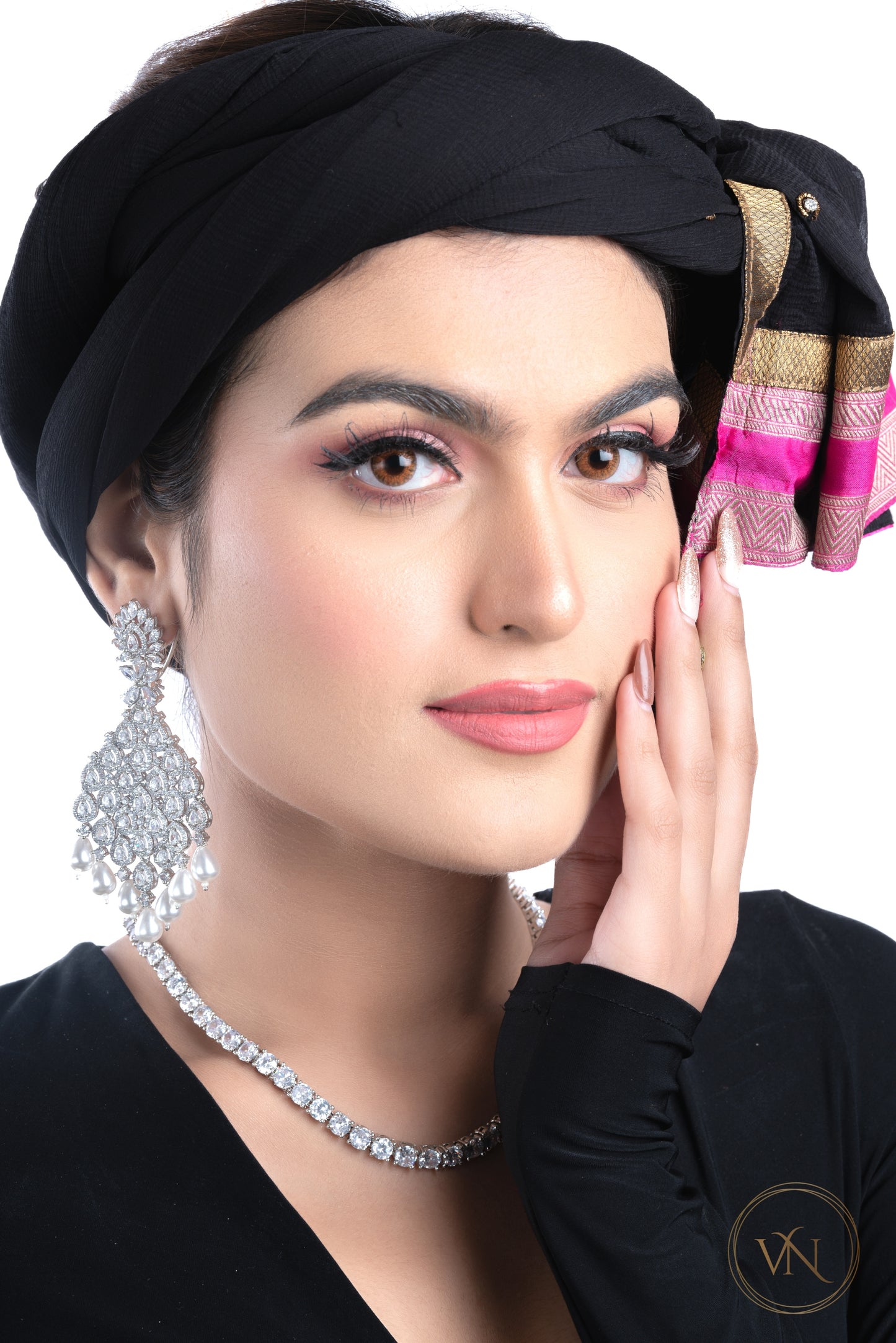 White Pearl Diamond Earrings - VNE004