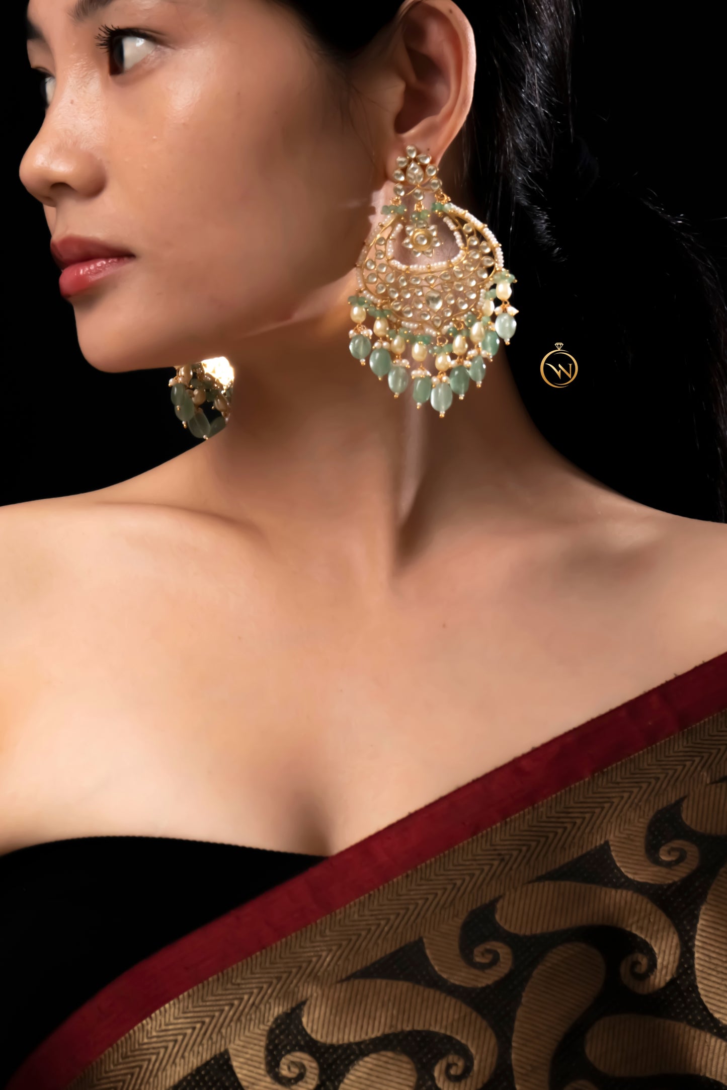 White Jadau Oversized Earrings - VNE005