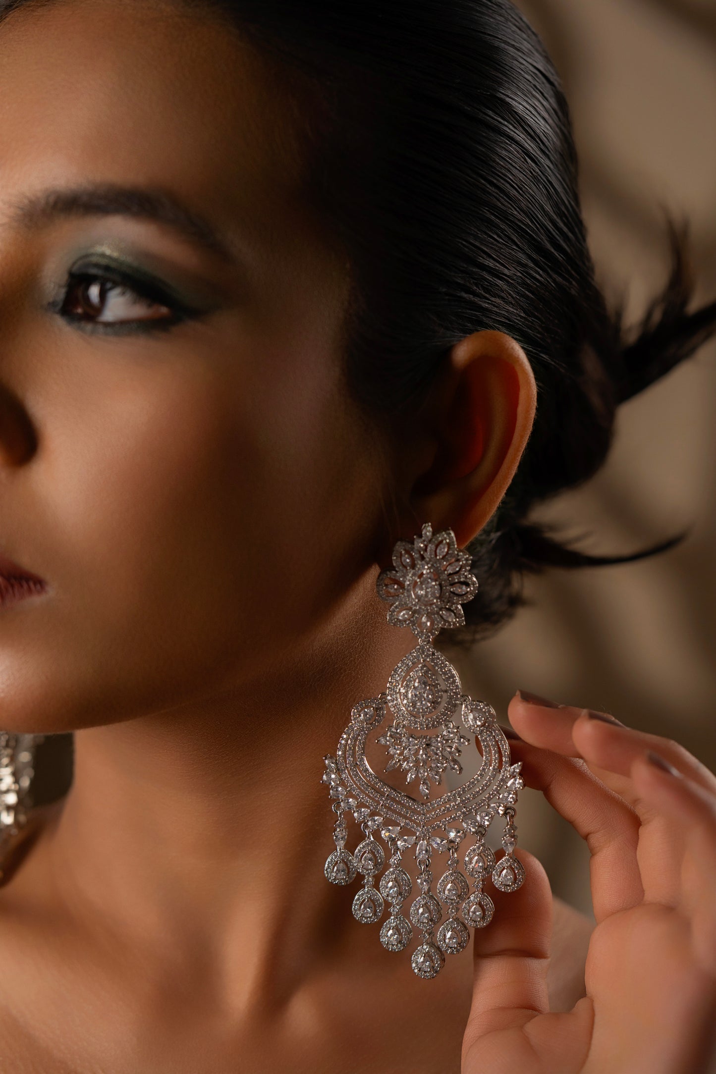 Diamond Chandelier Earrings VNE201