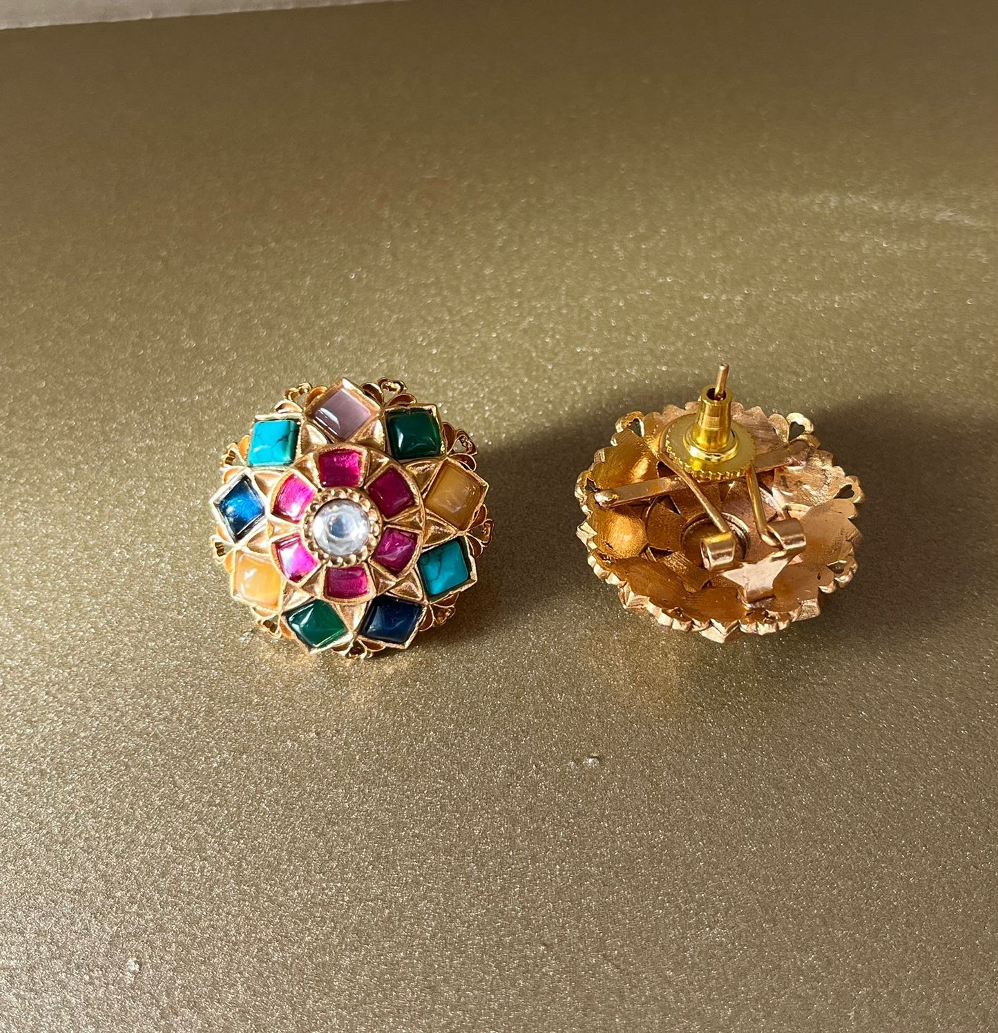 Navratna Studs VNE296