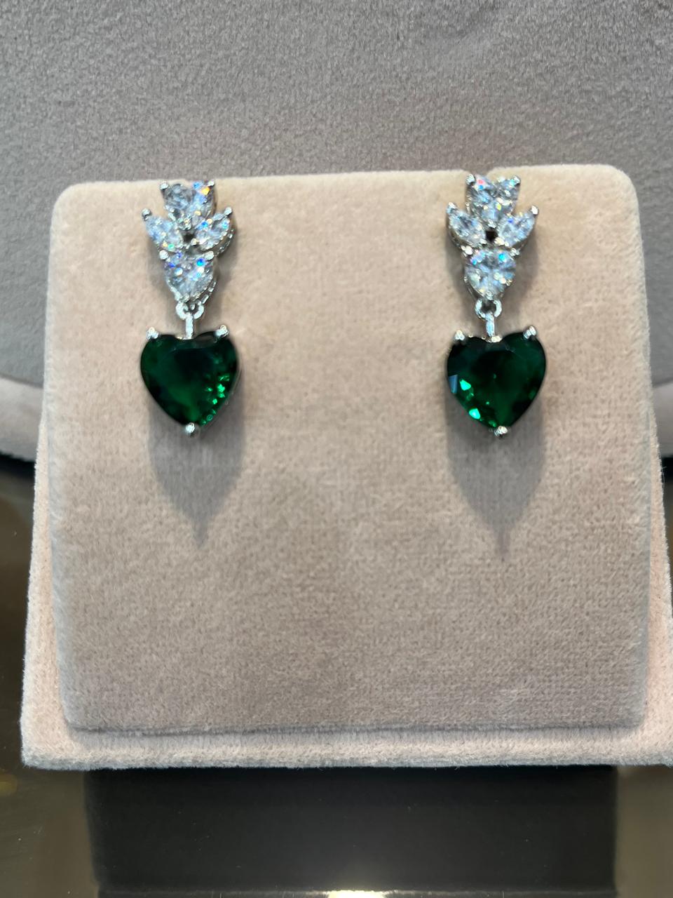 Heart Drop Diamond Earrings VNE303