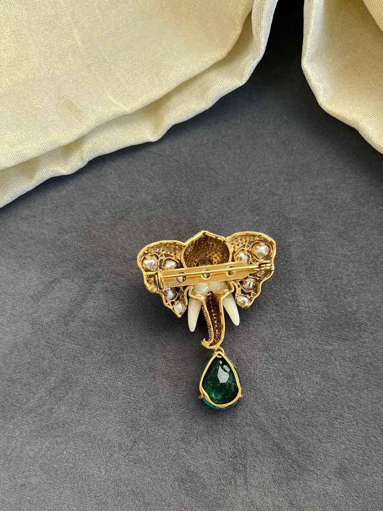 Elephant Green Stone Broach VNG013
