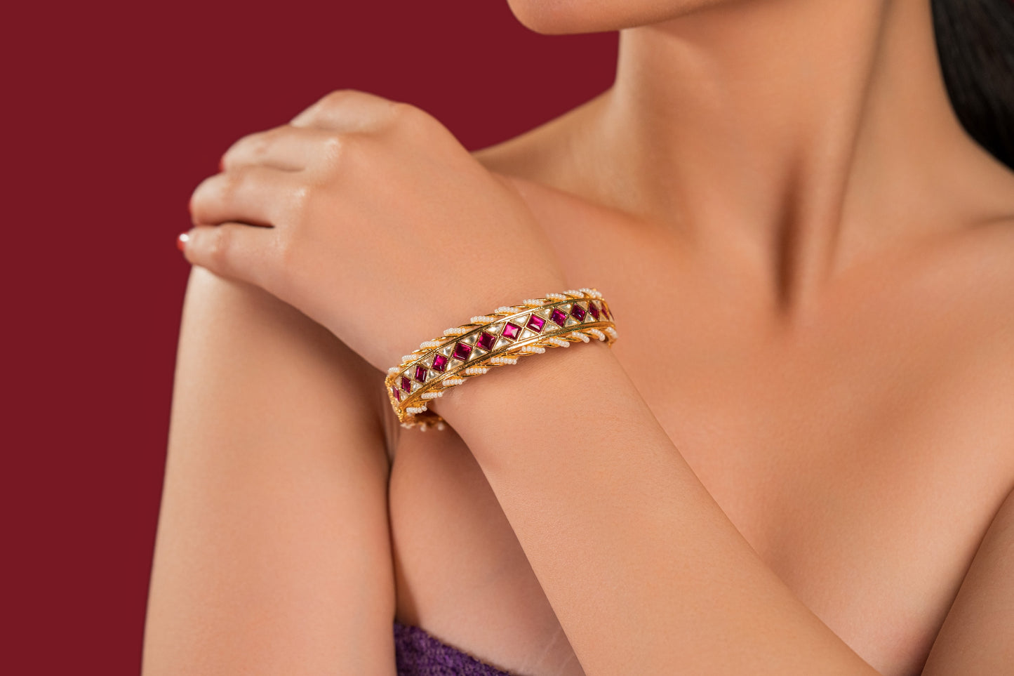 Rubi Jadau Bangles - VNHN014