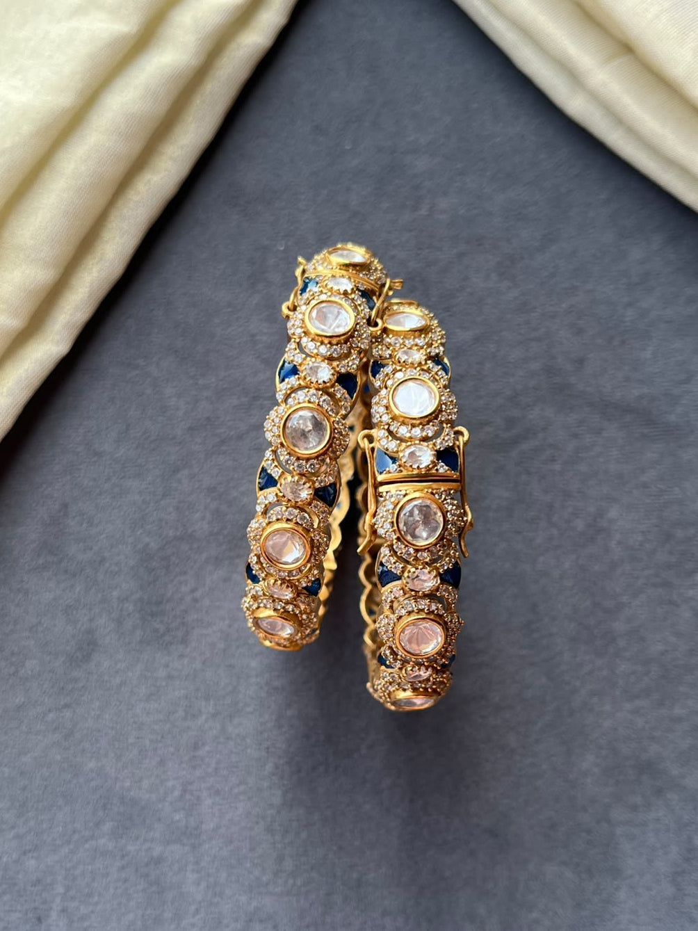 Blue Moissanite Bangles VNHN056