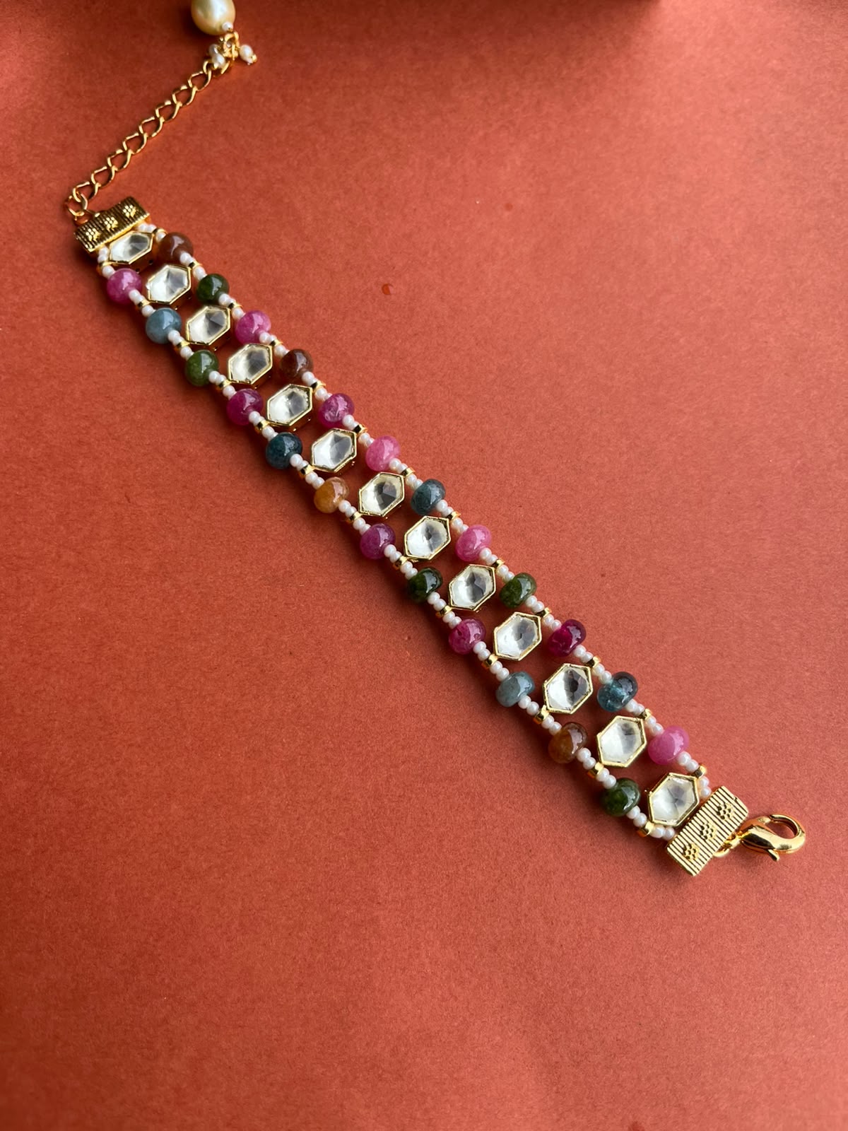 Takkar Pearl Bracelet VNHN273