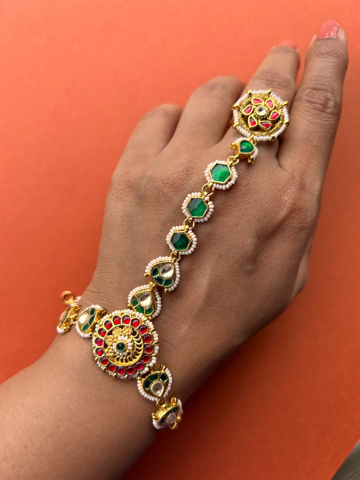 Heritage Jadau Single Hathphool VNHN289