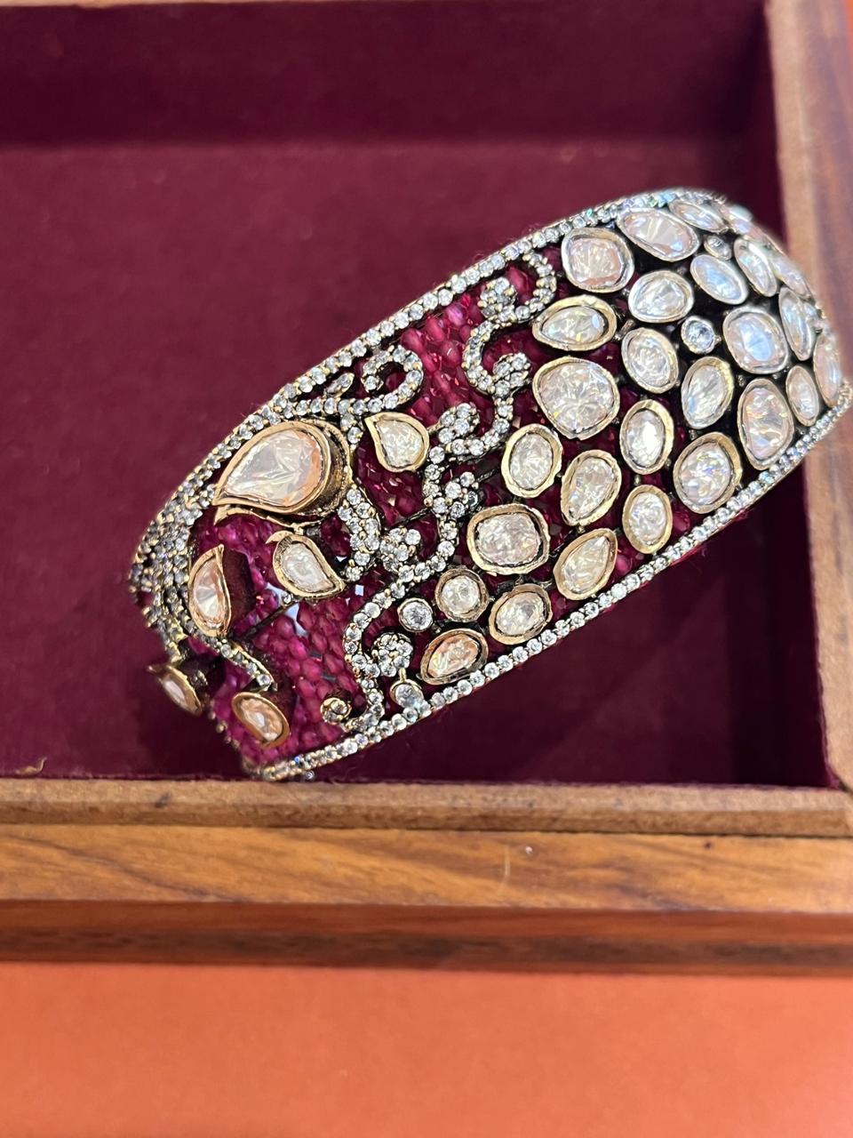 Rubi Moissanite Bracelet VNHN294