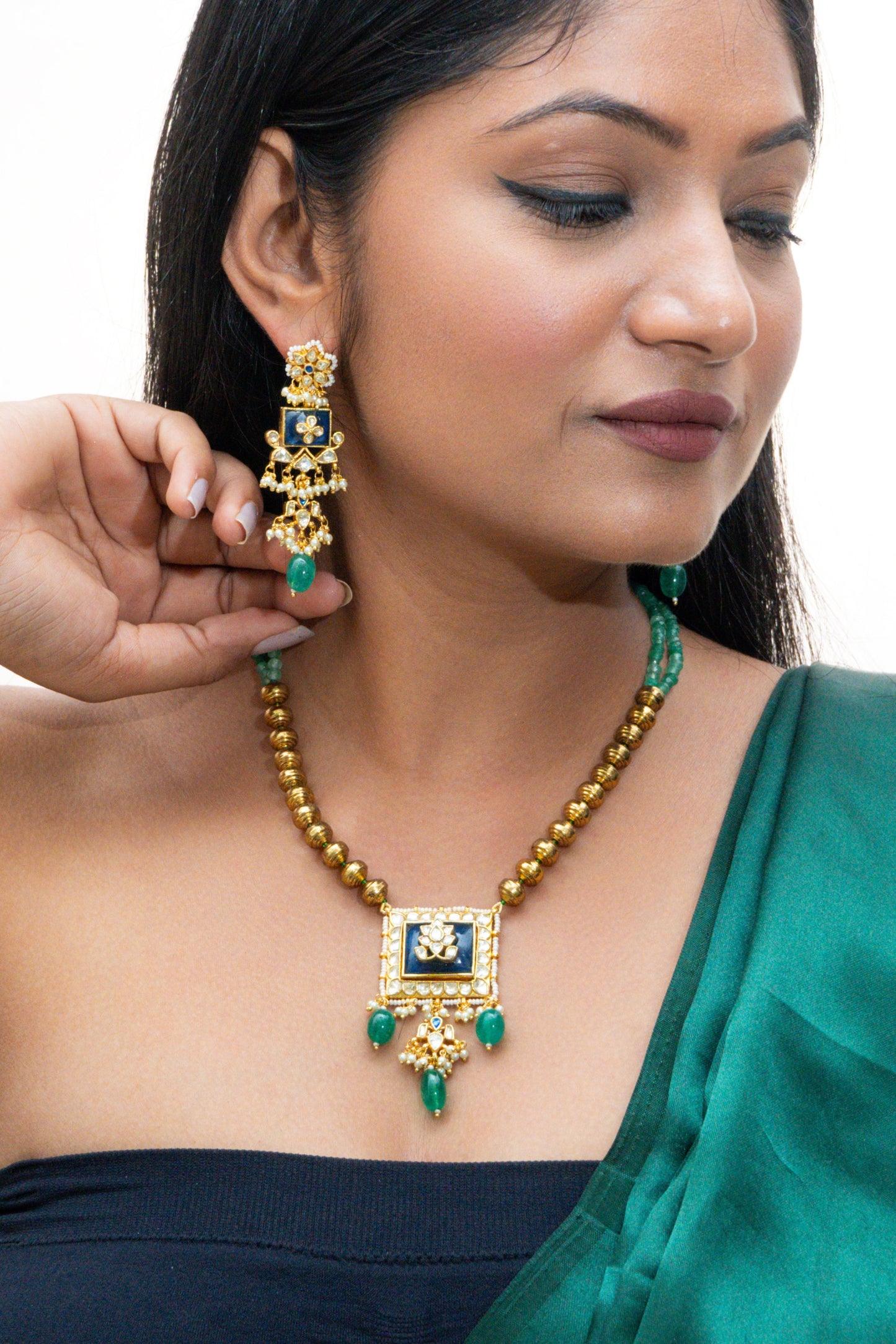 Blue Stone Jadau Green Pearl Gold ball Necklace Set - VNN010