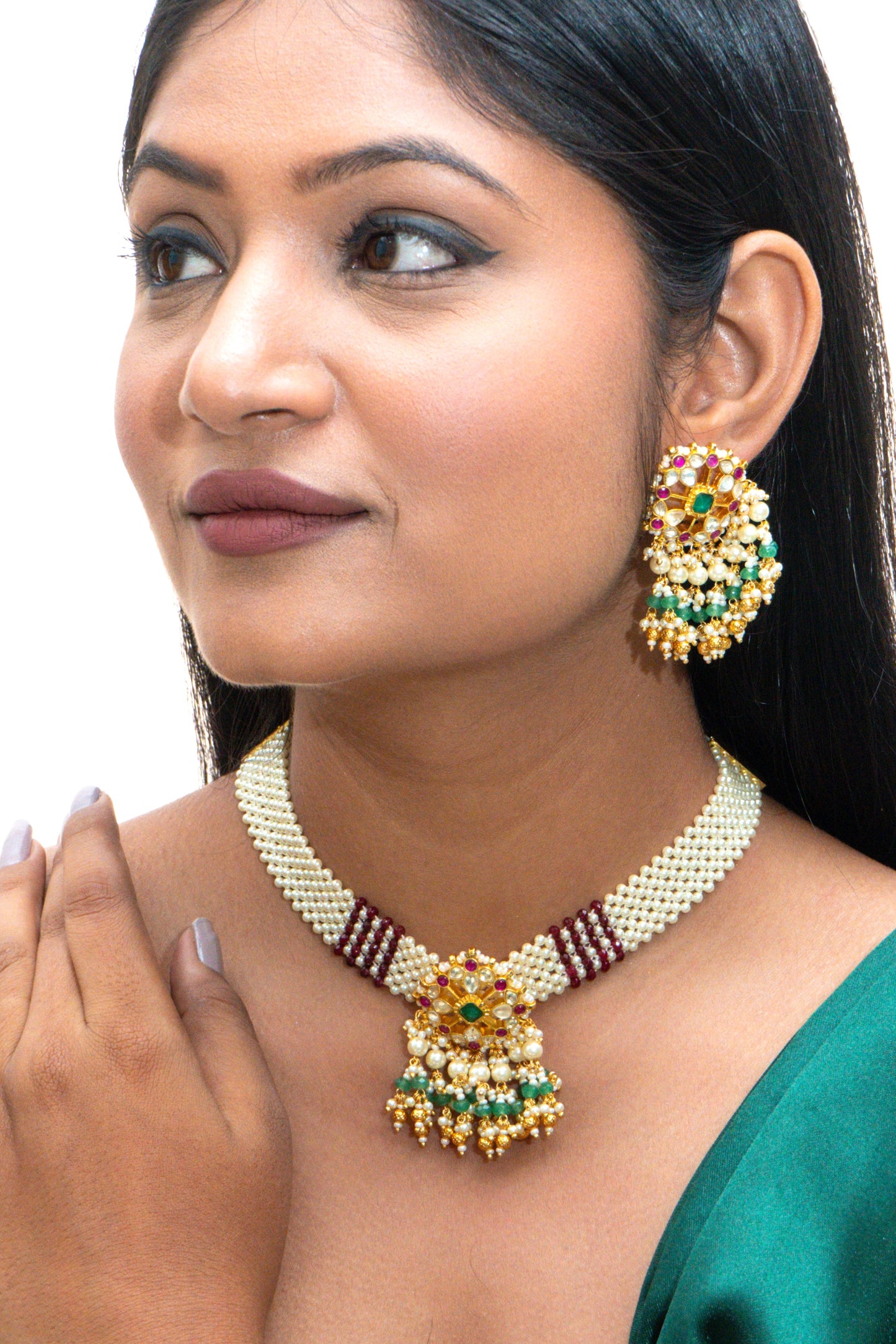 Maroon Pearl Jadau Choker Set - VNN011