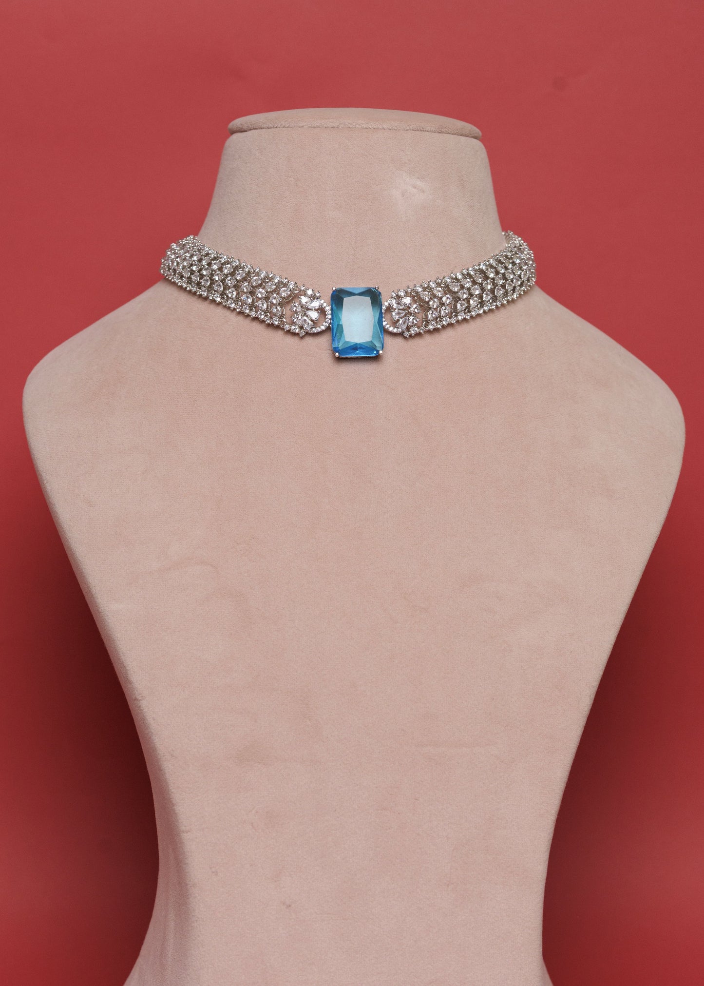 Blue Square Diamond Chokar Set VNN432