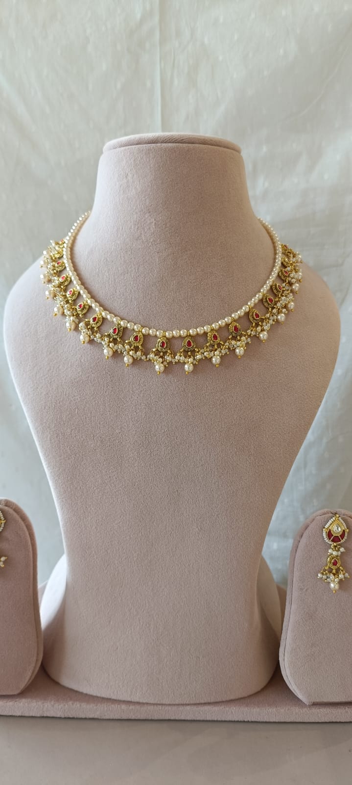 Aurus Necklace Set VNN521