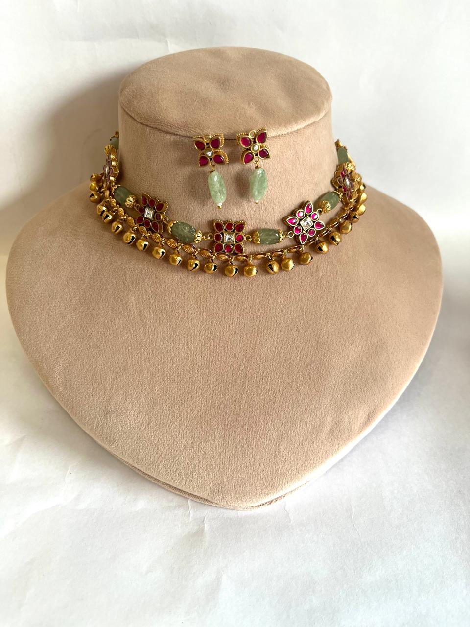 Ghungri Choker Set VNN620