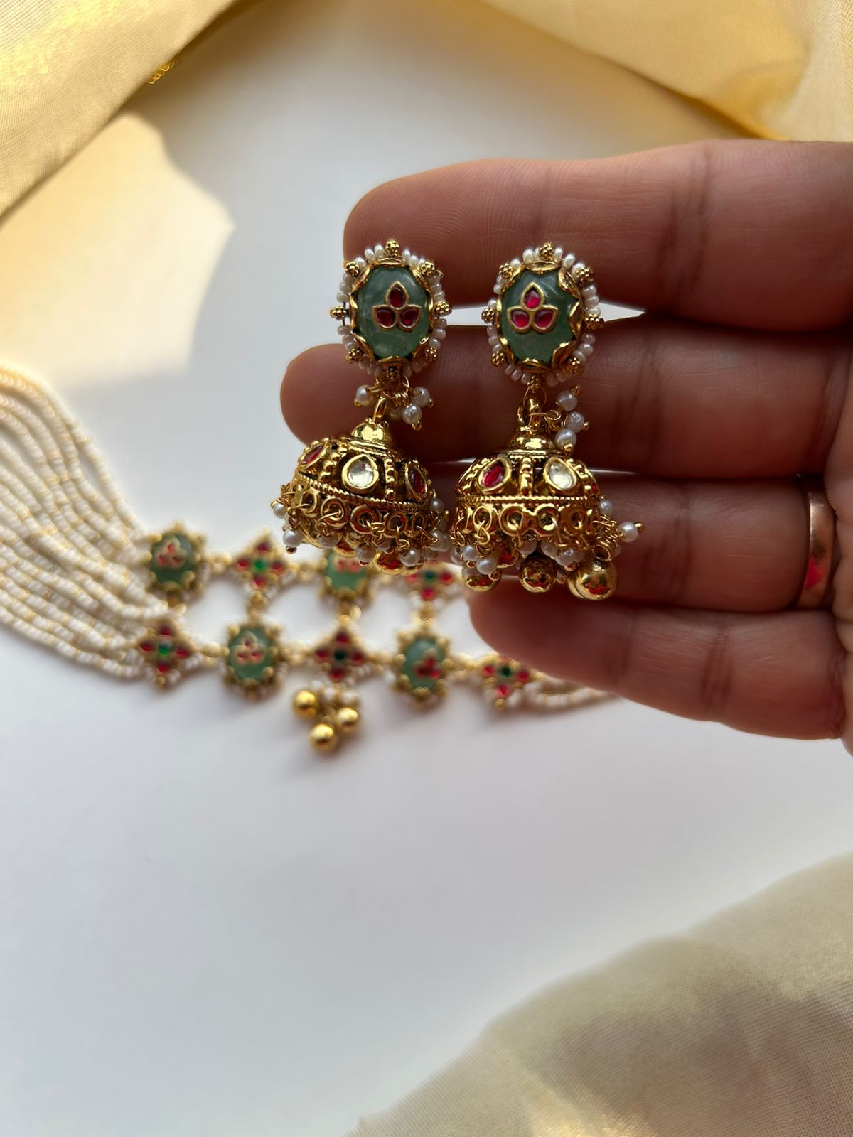 Pachi Kundan Pearl Choker Set VNN629