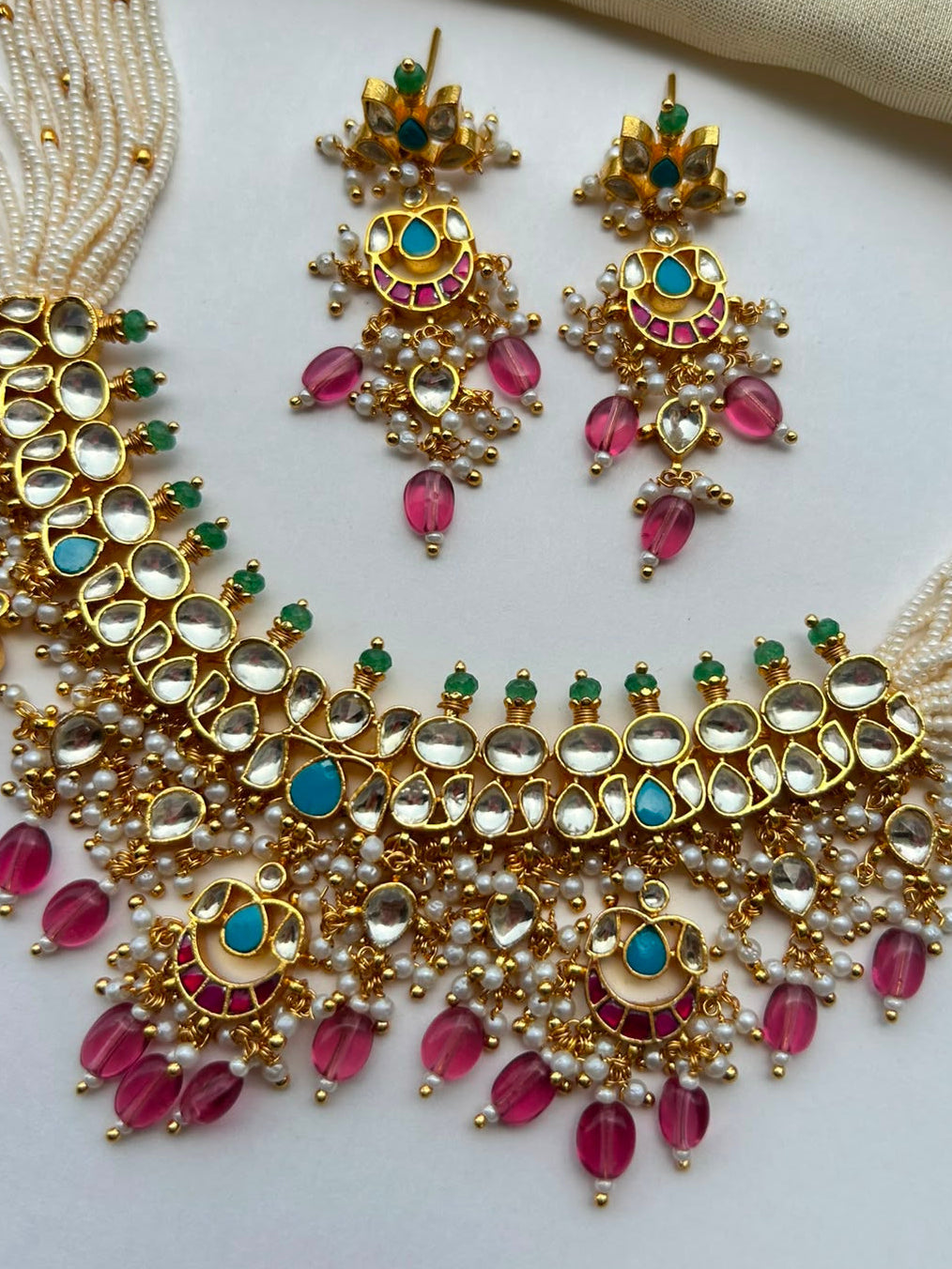 Firoza White Jadau Necklace Set VNN658
