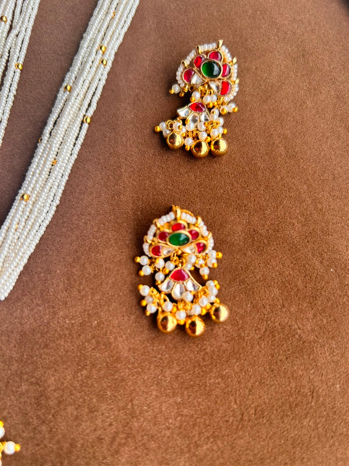 Flower Chand Jadau Pendant Set VNN676