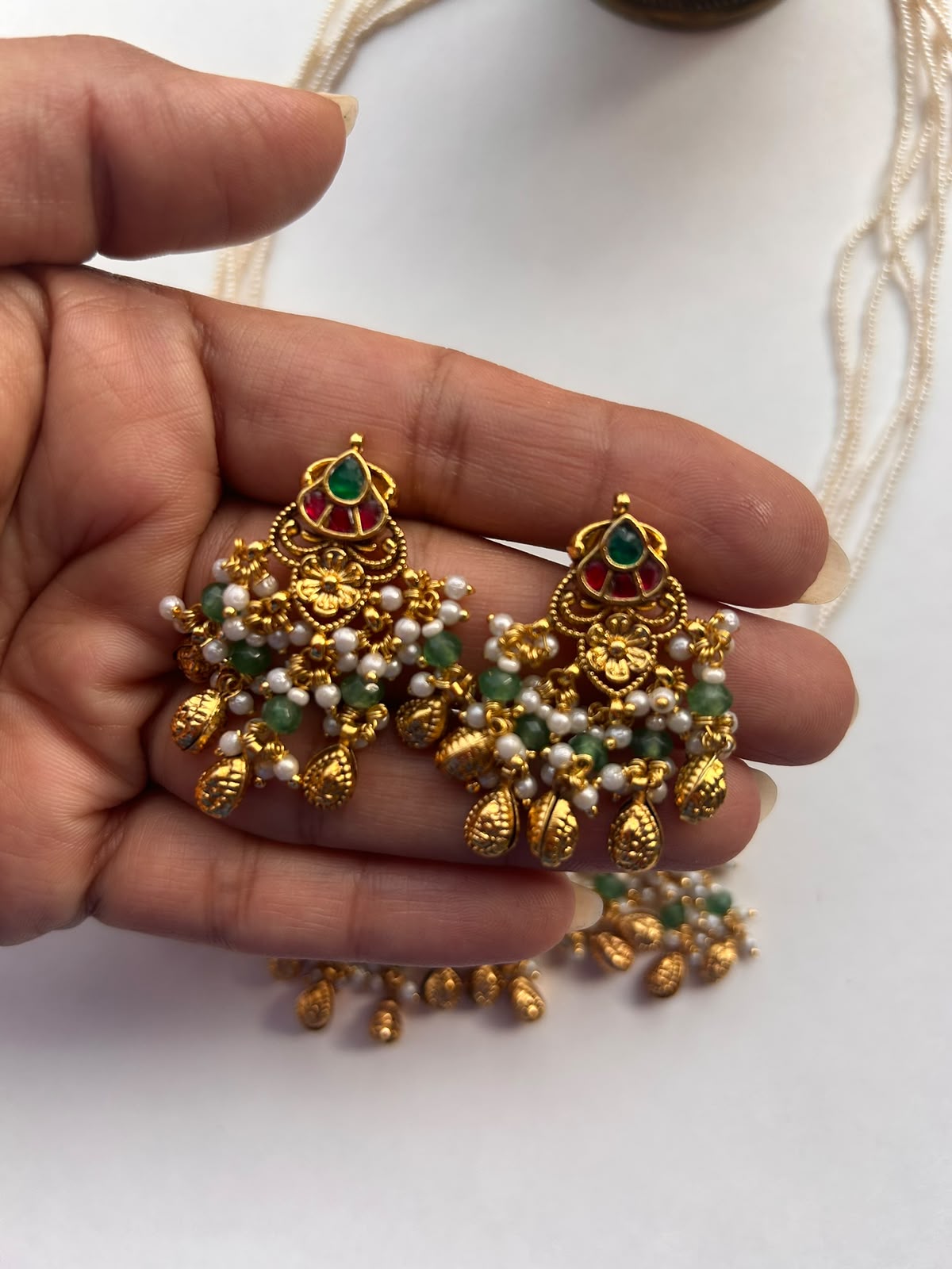 Red Jadau Gold Hanging Necklace Set VNN691