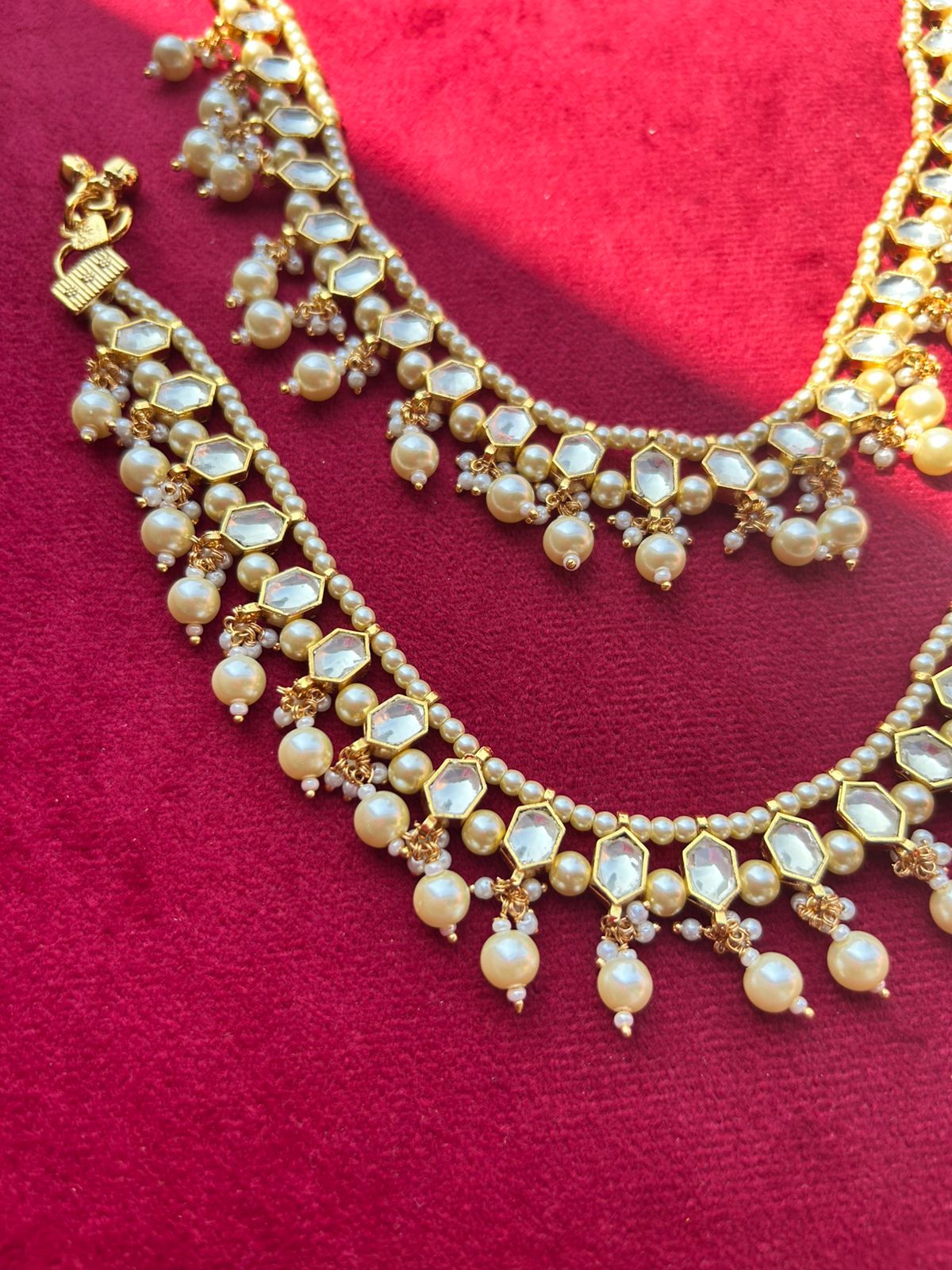 White Jadau Pearl Payal VNP005