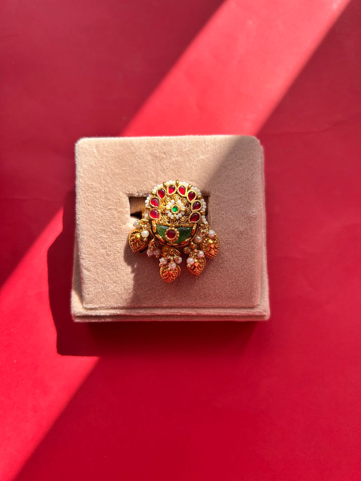 Red Jadau Pearl Rings VNR092