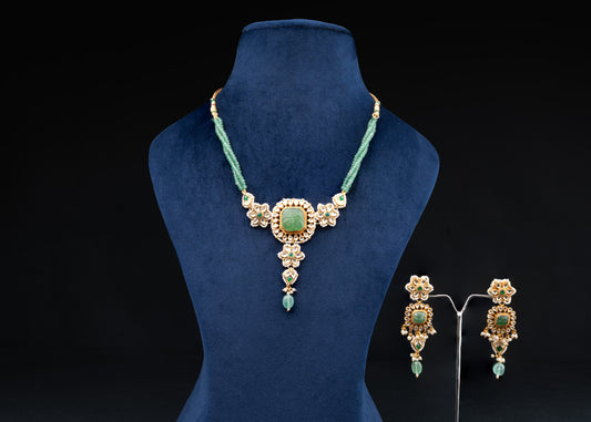 Emerald Jadau Choker Set