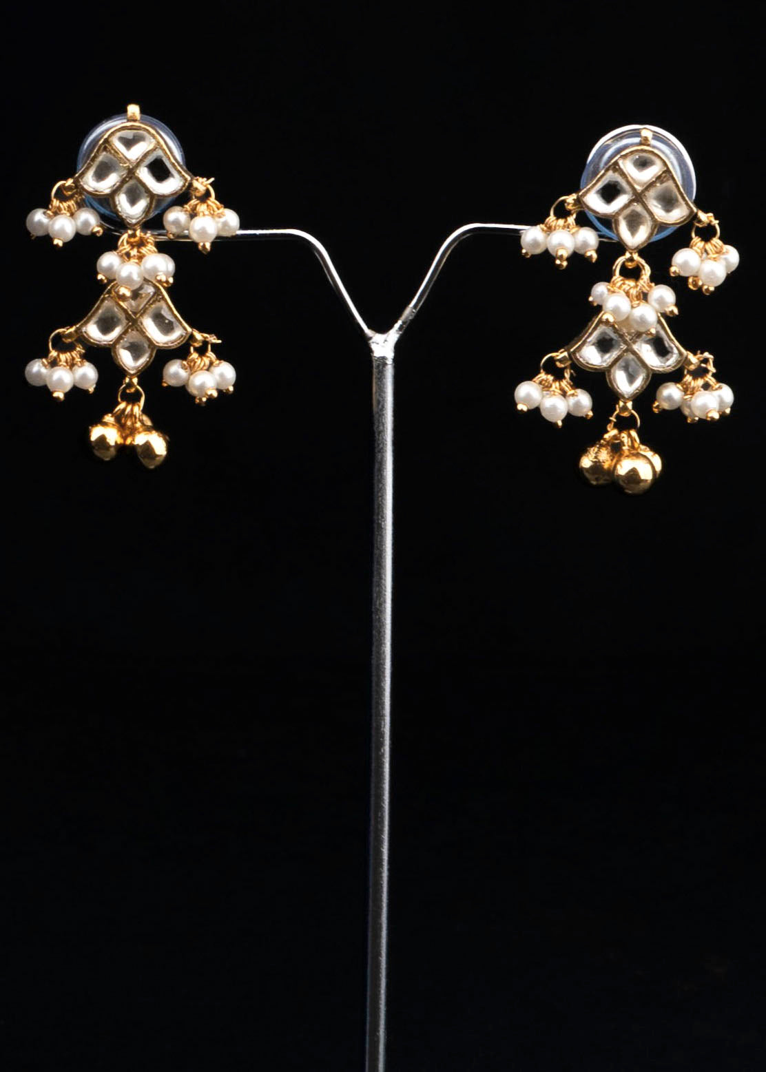 White Jadau Layered Mohanmala Necklace Set