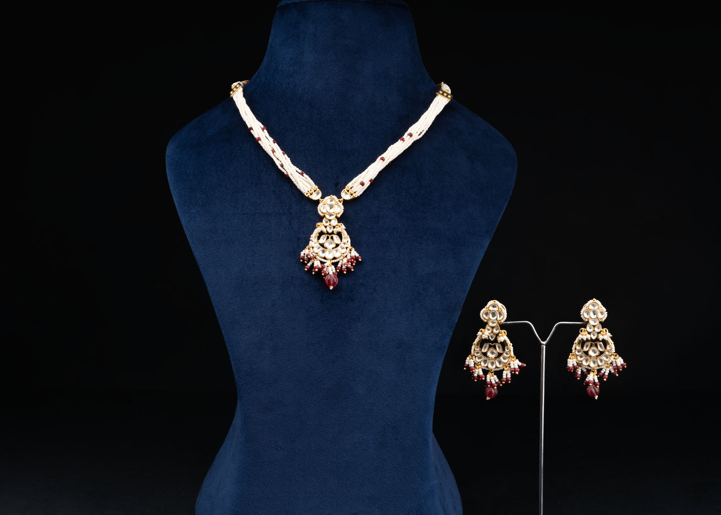 Rubi white Jadau Necklace Set