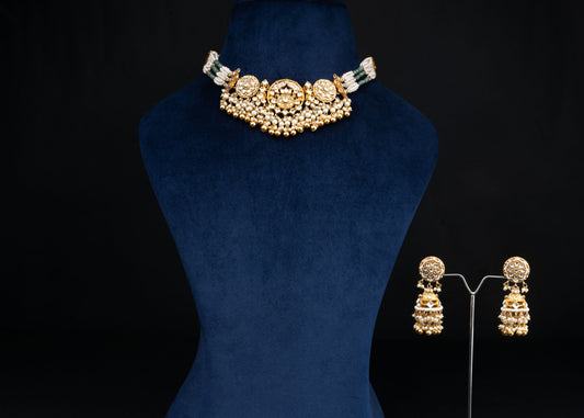 White Jadau Necklace Set