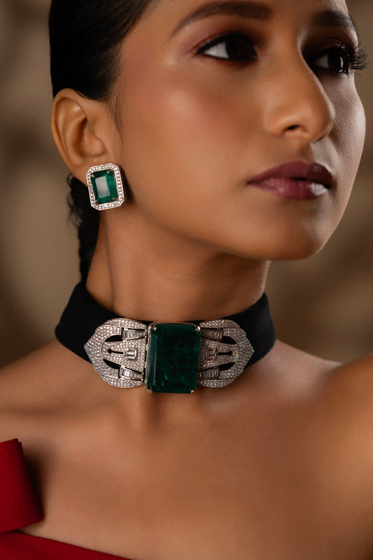 Shilpa Green stone Black Belt Chokar Set VNN203