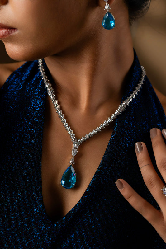 Blue Stone Diamond Necklace Set VNN401