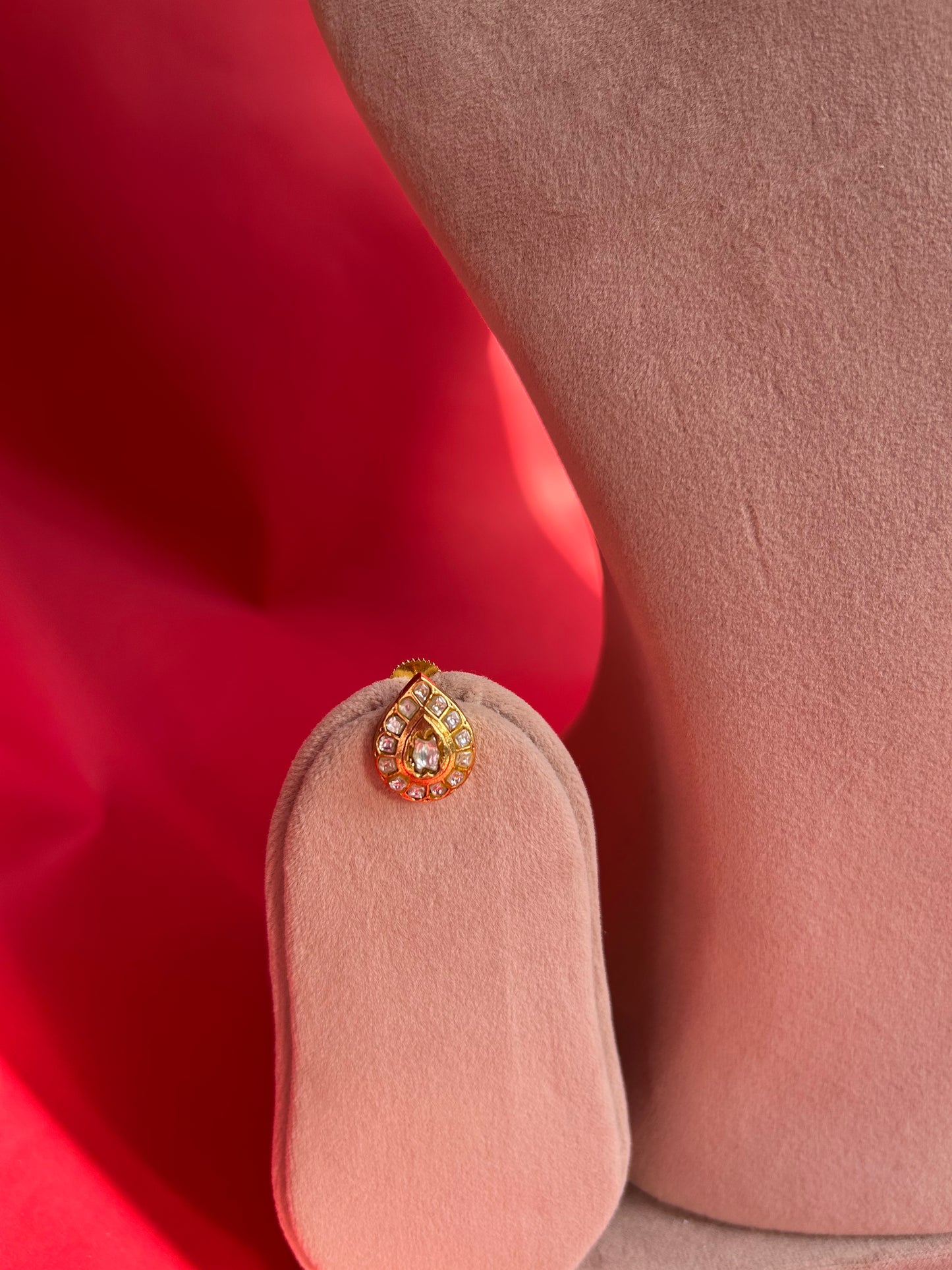 Pan Studs Earrings- VNE316