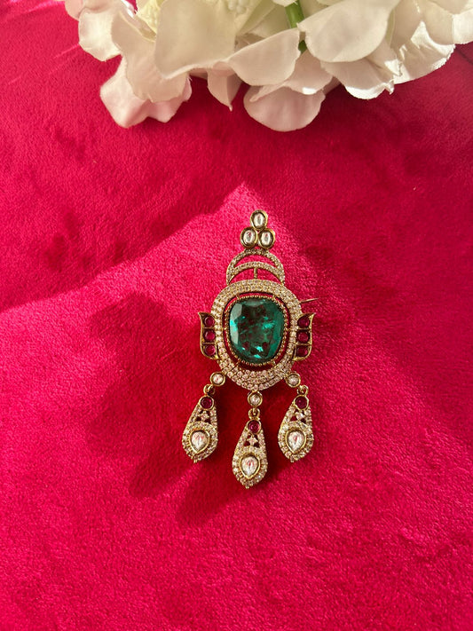 Green Stone Moissanite Broach VNA008