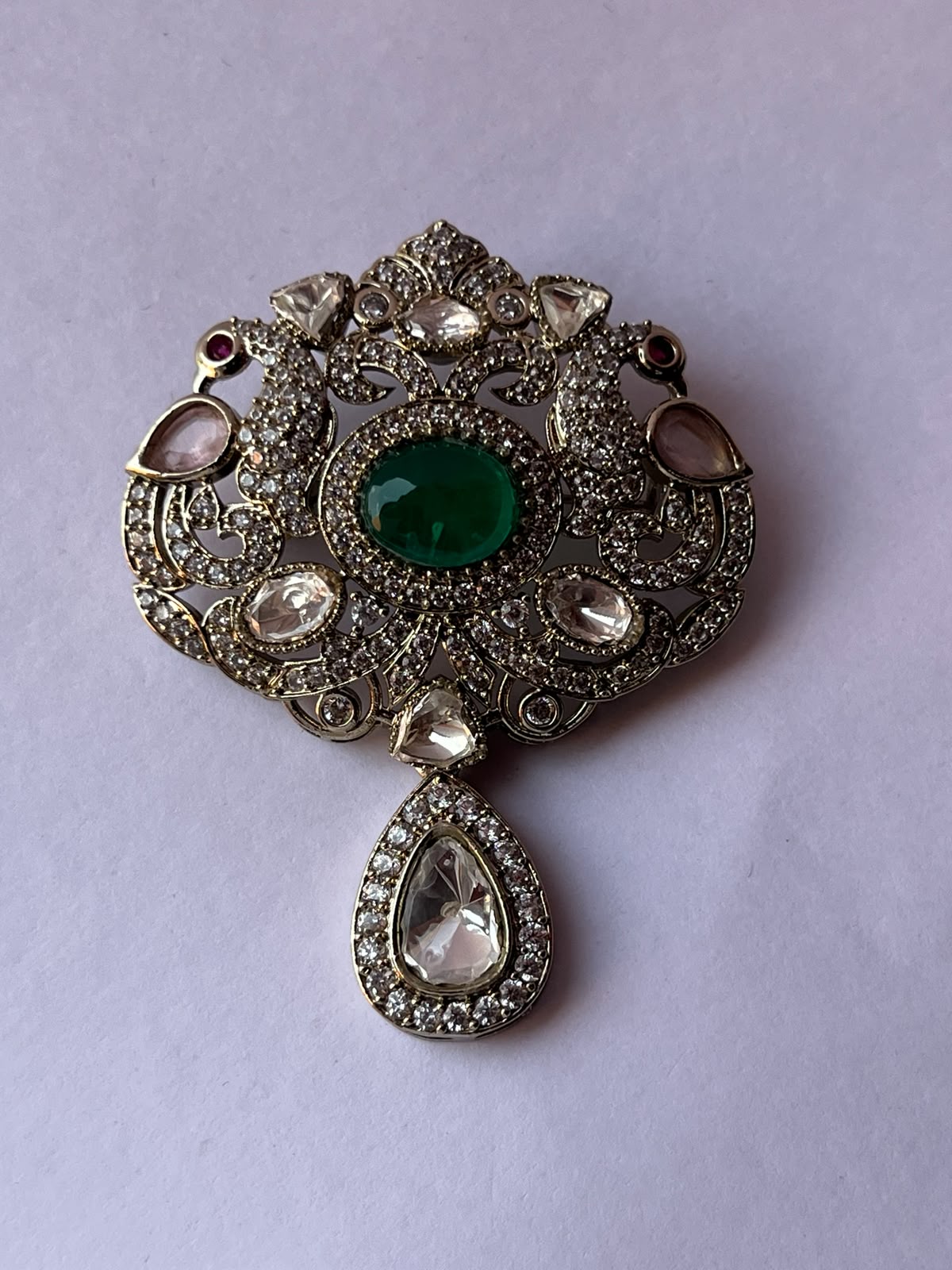 Royal Vintage Emerald Brooch VNA026