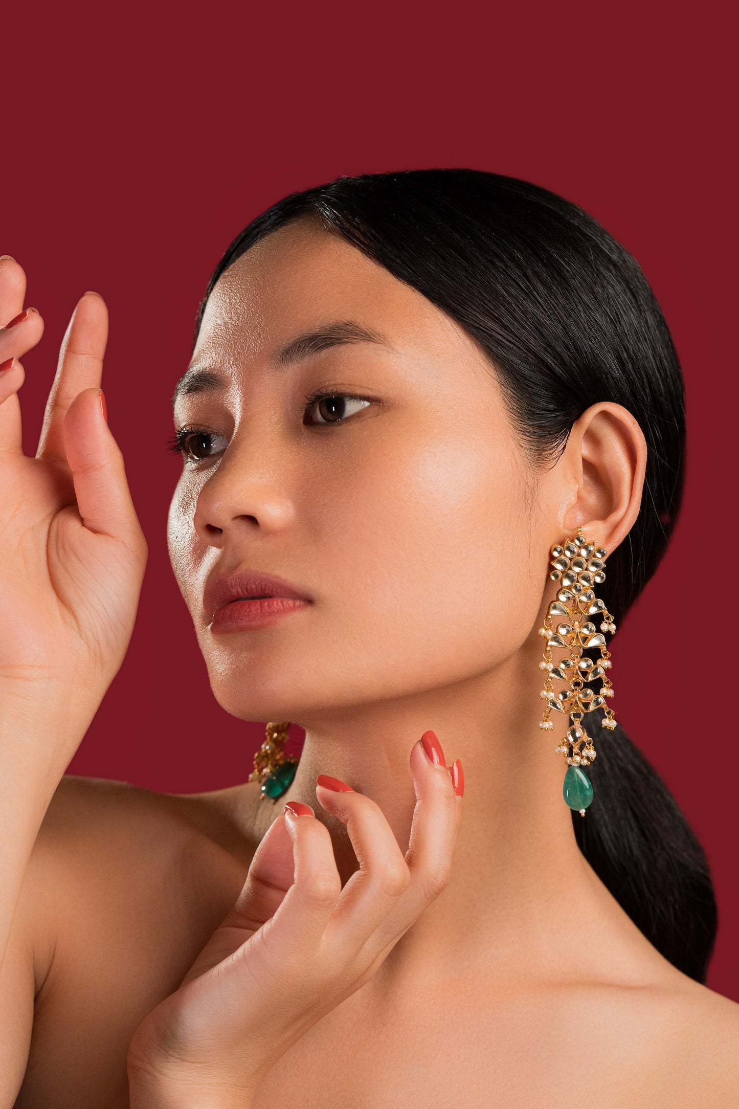 White Jadau Green Drop Earrings - VNE034