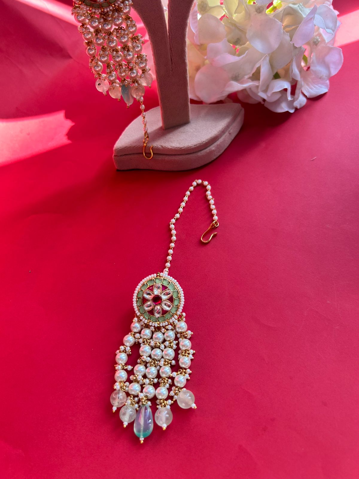 Pista Green Pearl drop Earrings VNE108