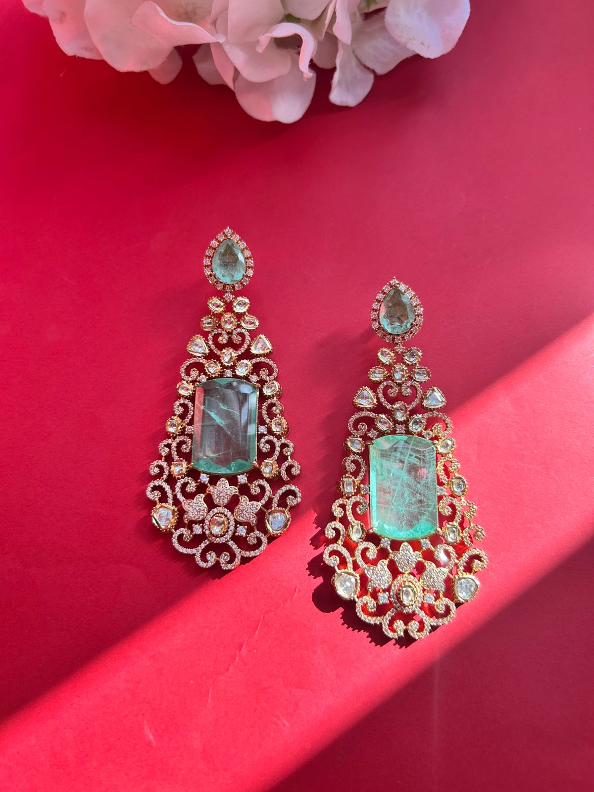 Big Pista Green Stone Earrings VNE152