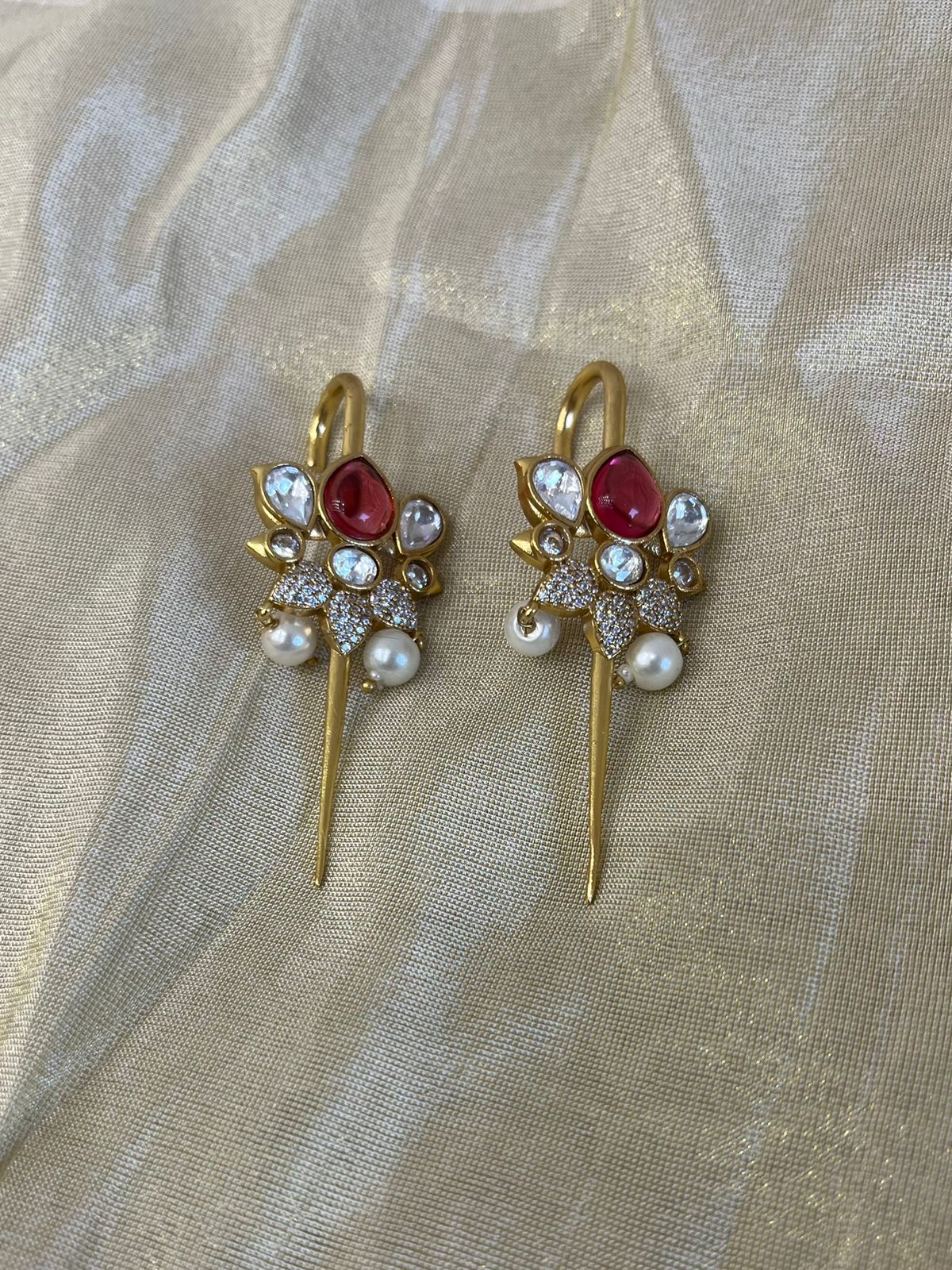 Lotus Green Stone Pearl Earcuffs VNE229