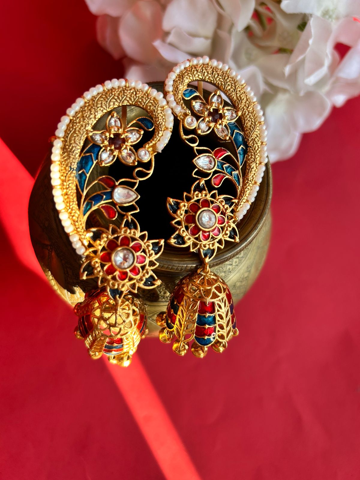 Red Blue Pearl Dulls Earcuffs VNE245