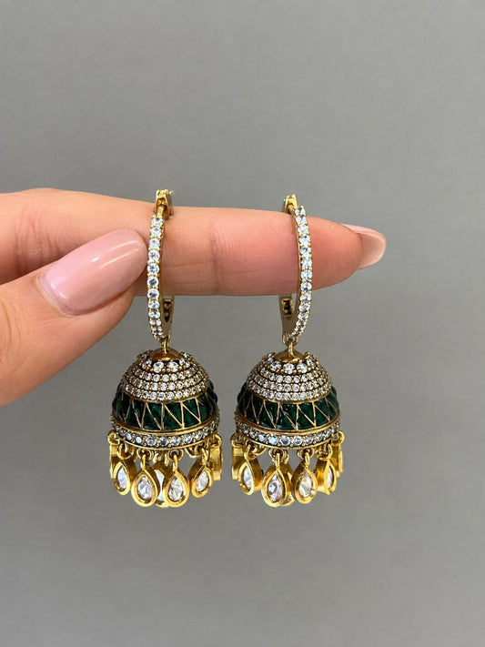 Green Dulls Earrings VNE273