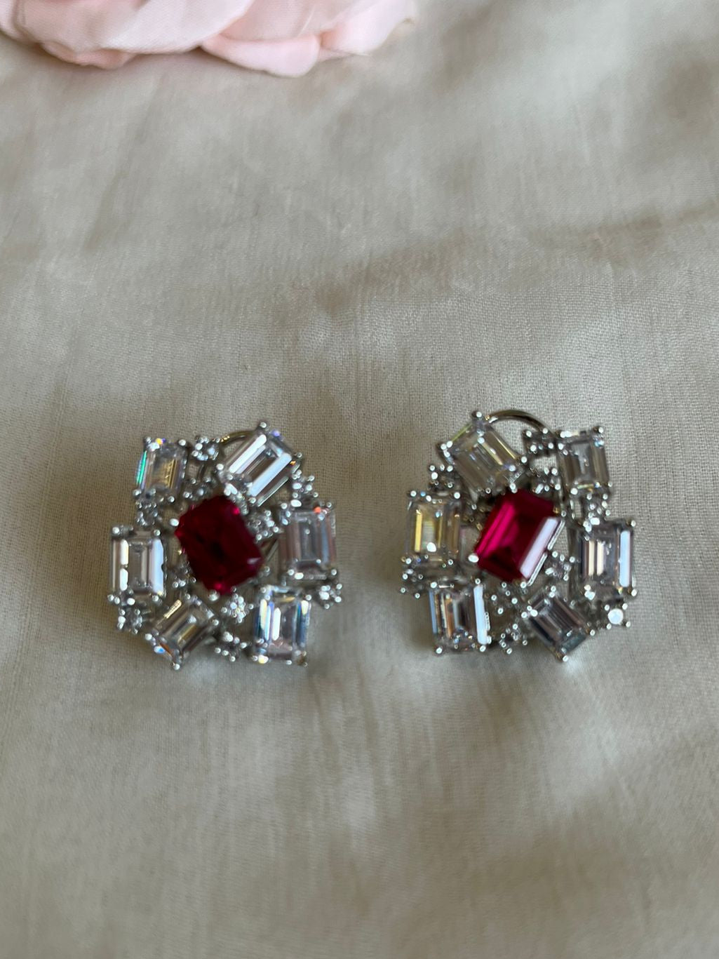 Crystal Bloom Studs VNE292