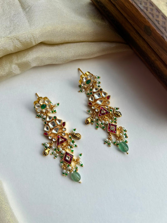 Kusum Kundan Earrings VNE339