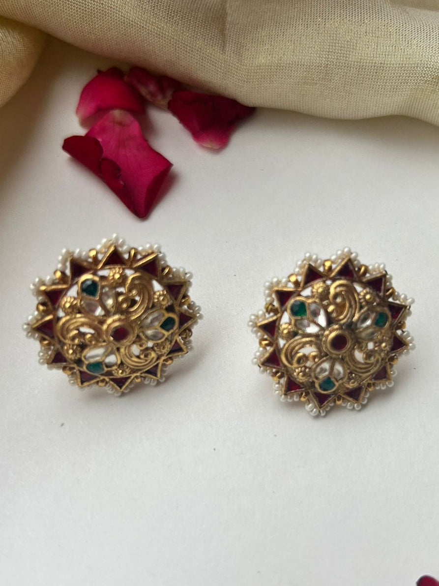 Round Jadau Studs VNE341