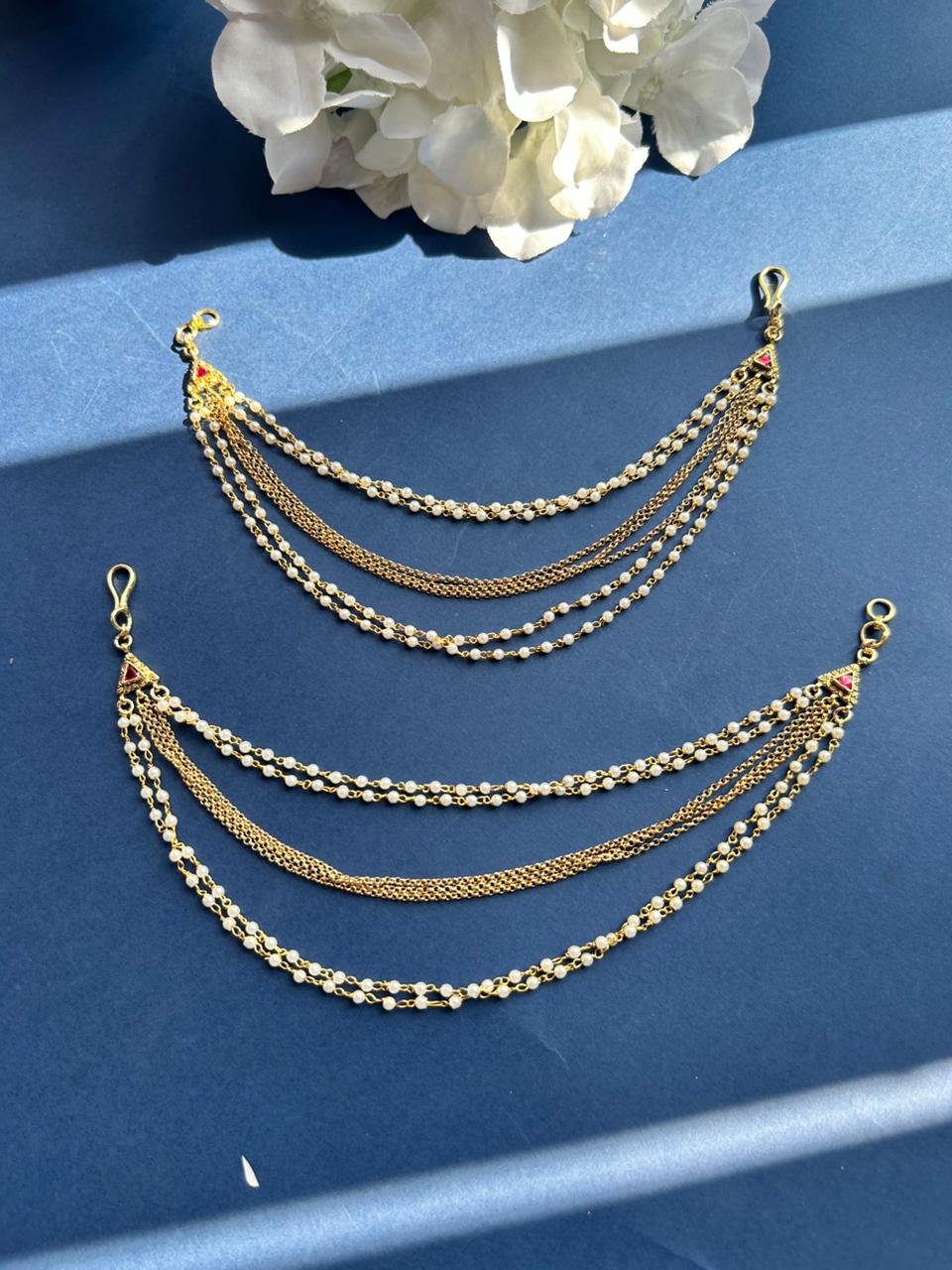 White Pearl Earchain VNEC005