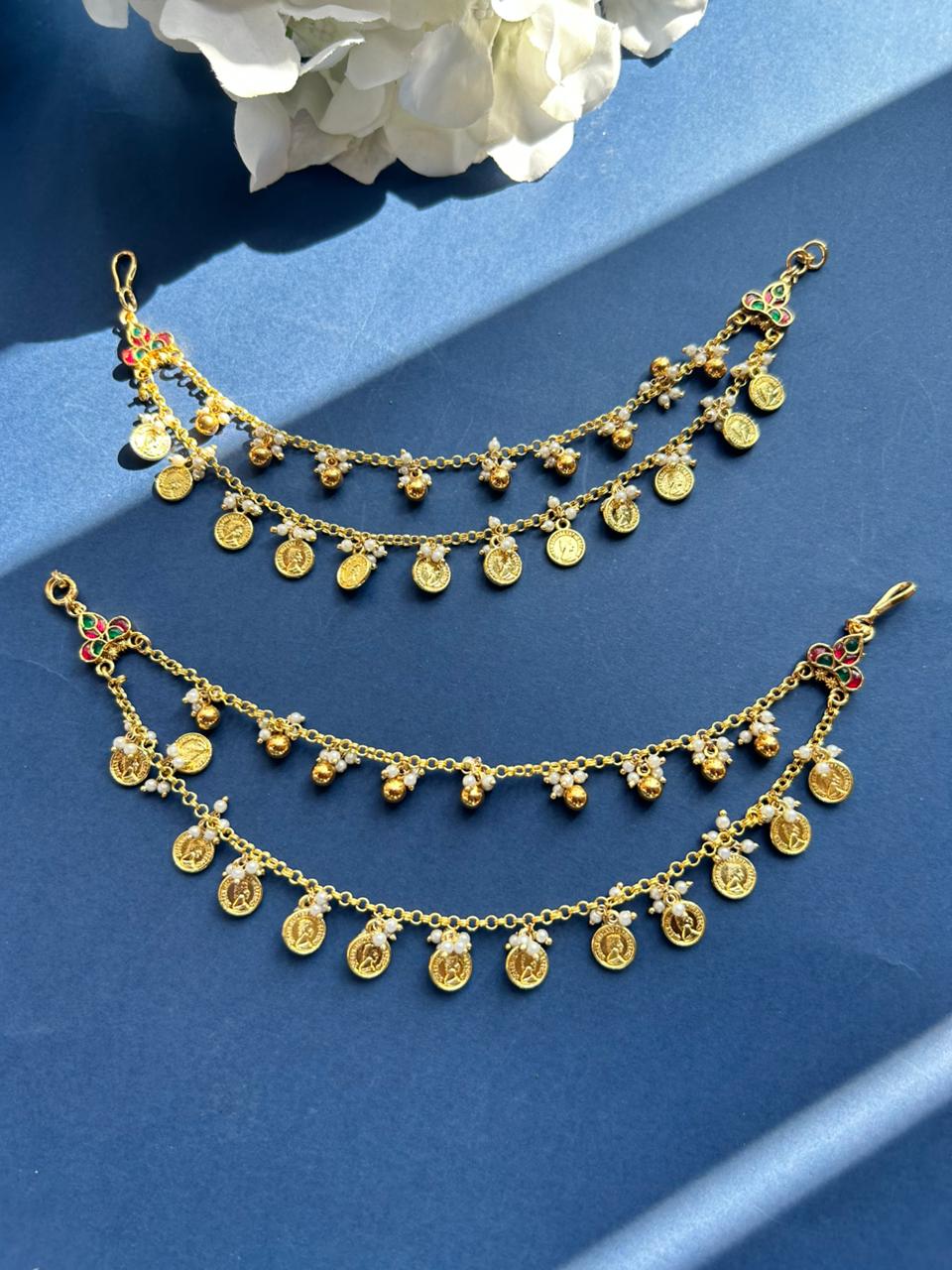 Gold Coin Earchain VNEC018