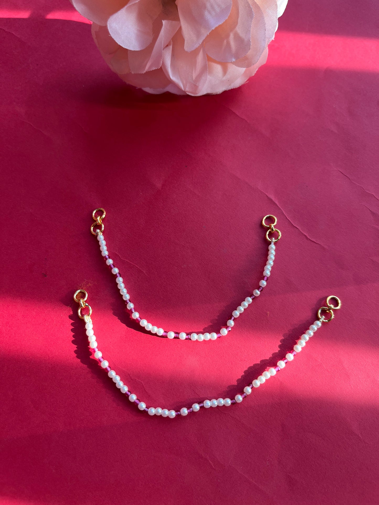 Rubi Pearl Earchain VNEC020