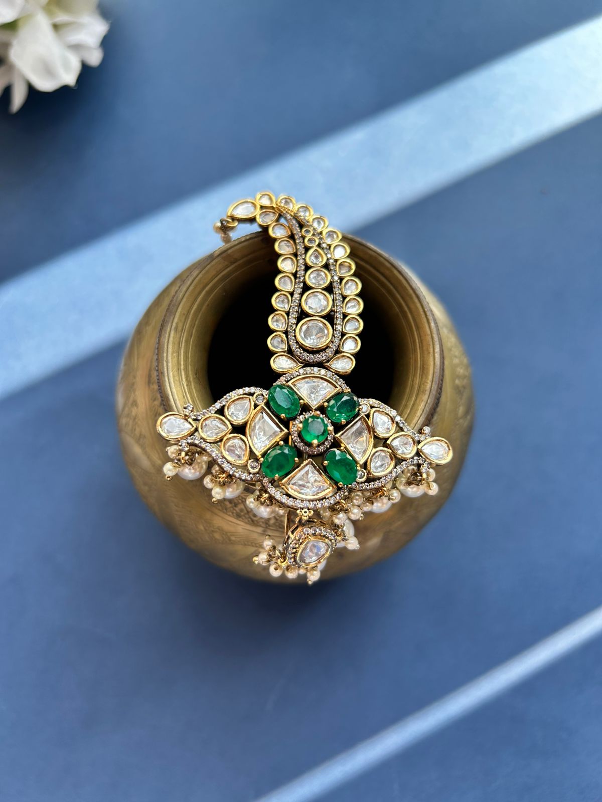 Royal Green Stone Kalgi VNG007