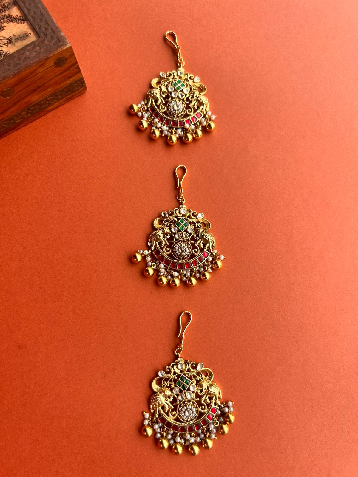Elephant Gold Jadau Hair Broach(Single Piece)- VNHA049