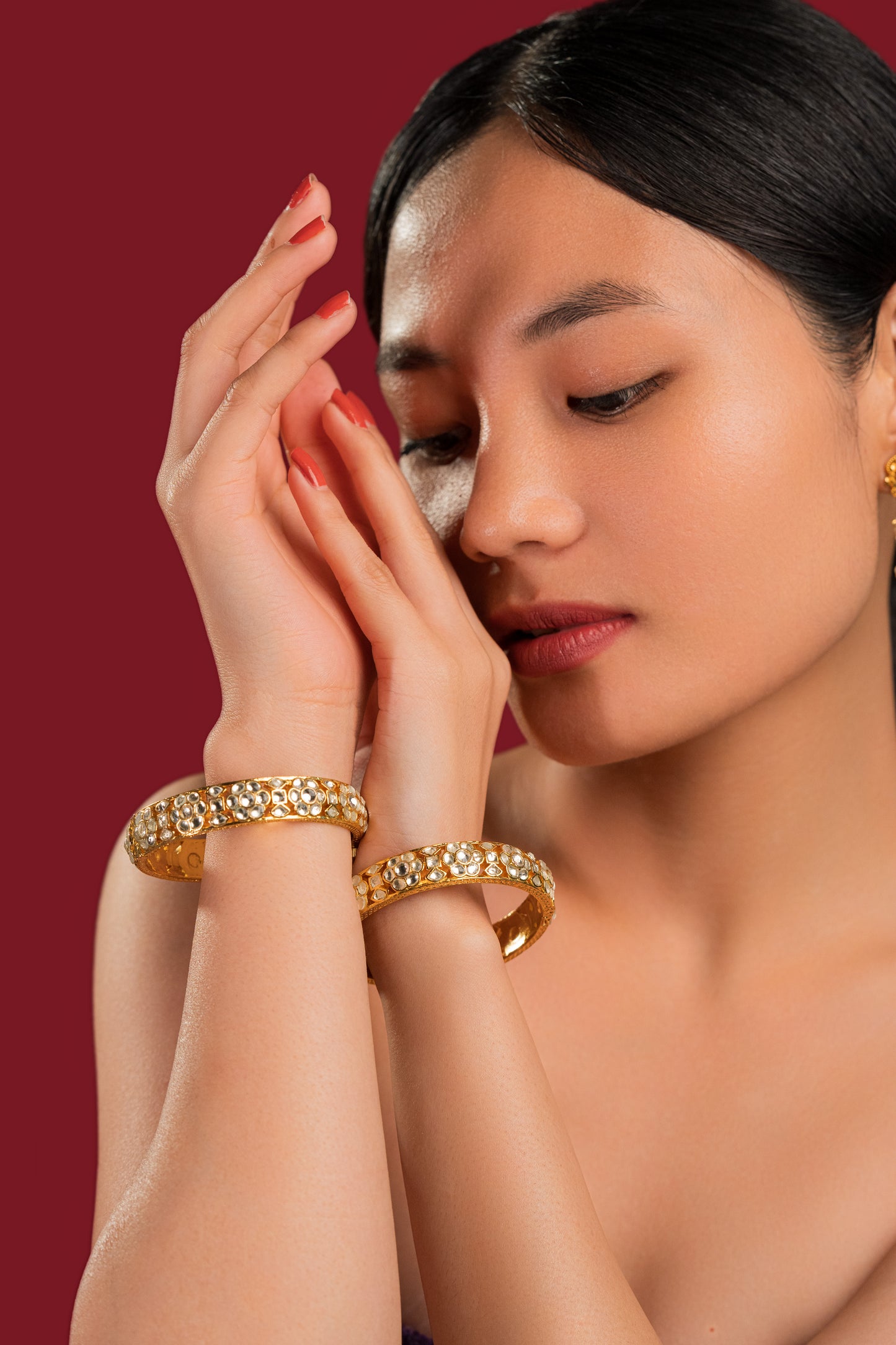 White Jadau Bangles- VNHN017
