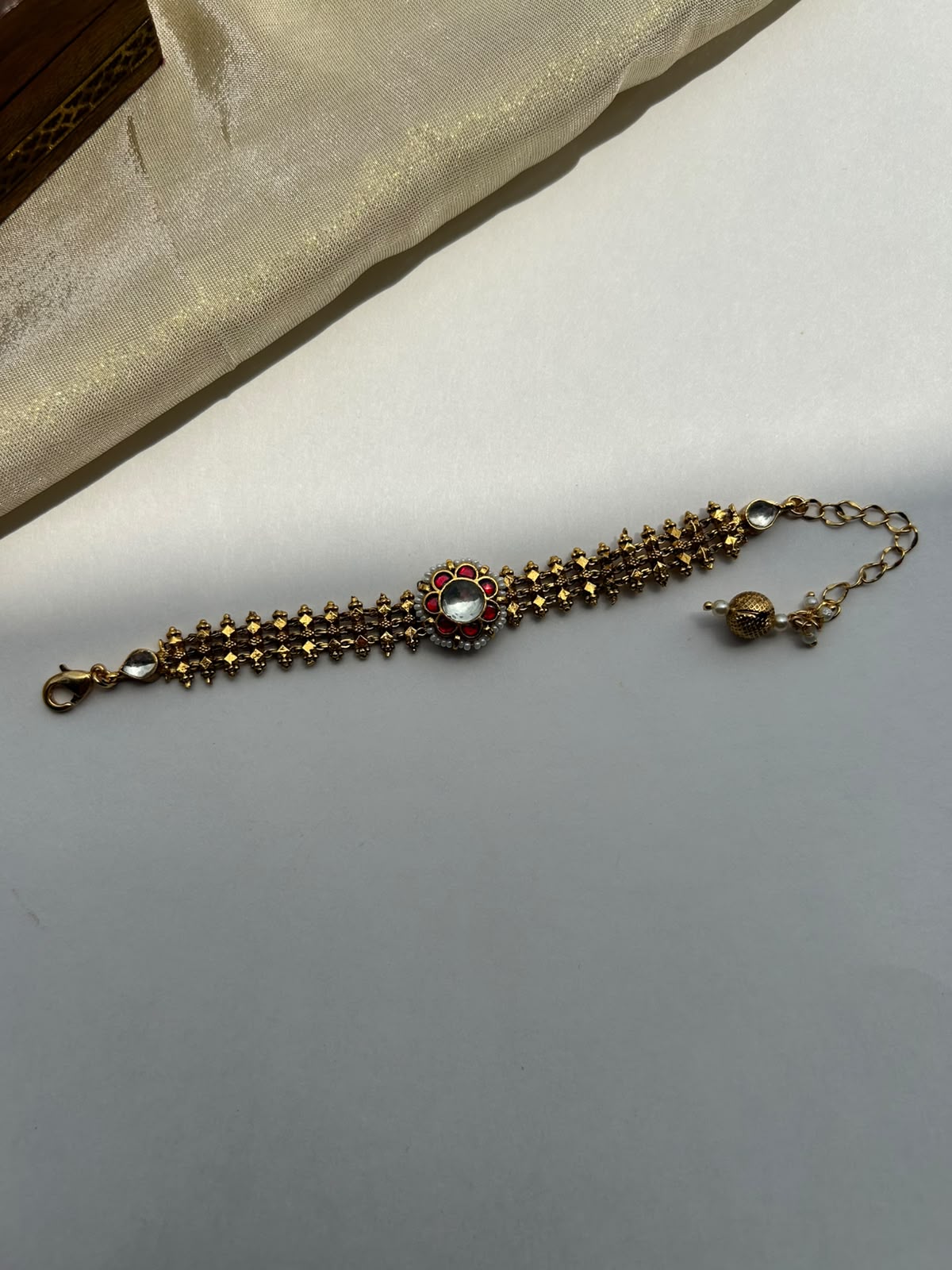 Red Jadau Bracelet VNHN168