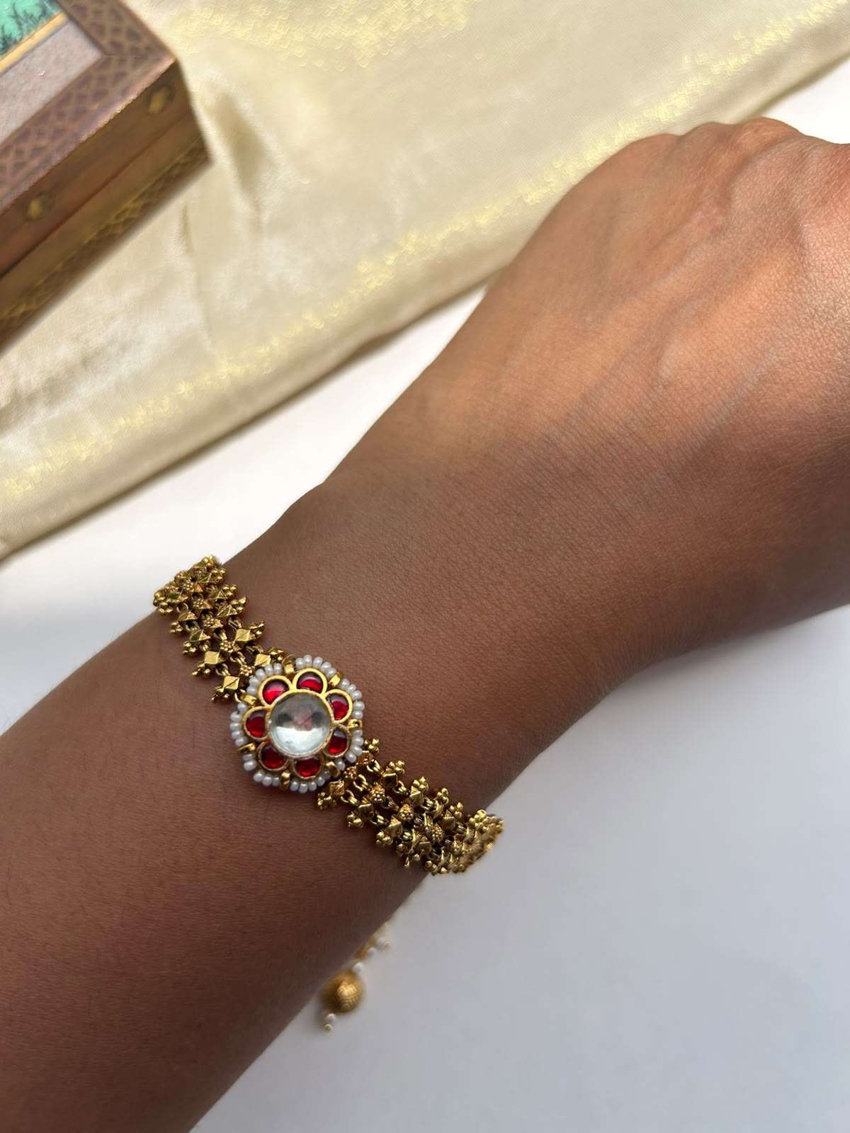 Red Jadau Bracelet VNHN168