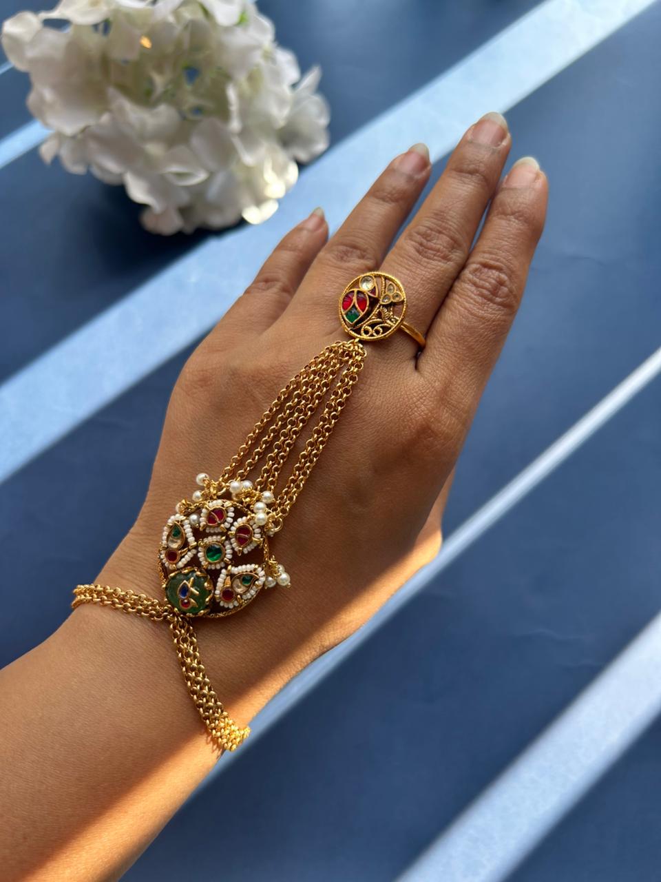 Jadau Gold Chain Hathphool VNHN172